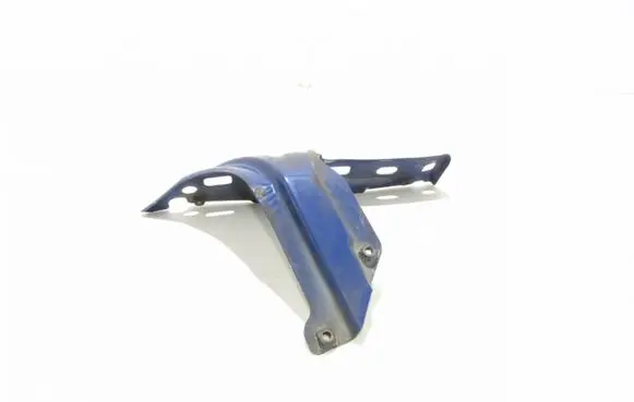 Volkswagen Caddy Fender mounting bracket 1T0821136