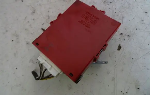 Toyota Prius (XW20) Other control units/modules 8911147040