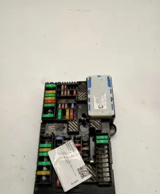 BMW 7 G11 G12 Fuse module 6837091