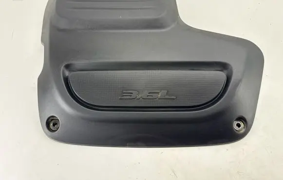 Chrysler Pacifica Engine cover (trim) 05281384AE 04861764AC 04861764