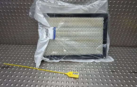 Dodge RAM 1500 DR Air filter 68441763AA