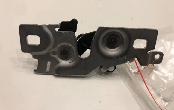 Citroen Berlingo Engine bonnet/hood lock/catch 9808870280