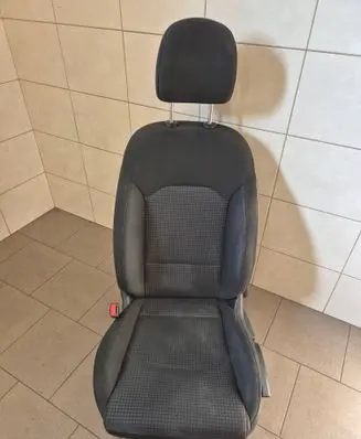 KIA Ceed Front driver seat 