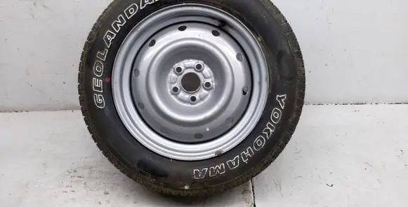 Subaru Forester SF R16 spare wheel 04260048
