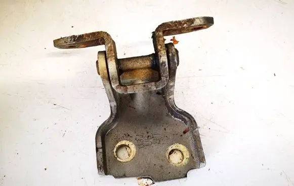 Suzuki Swift I Front door upper hinge 