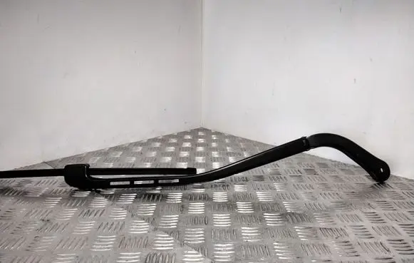 BMW 3 E90 E91 Front wiper blade arm