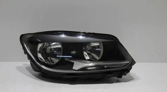 Volkswagen Touran II Headlight/headlamp 030126820200 LE09A6213