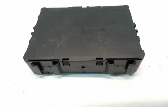 Nissan Juke I F15 Comfort/convenience module 116RAI000280