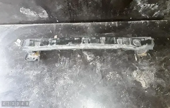 Skoda Yeti (5L) Front bumper cross member 5L0807109B