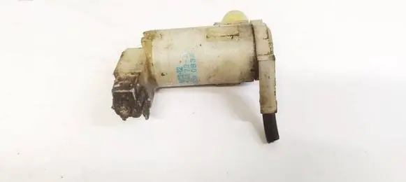 Nissan Almera Windscreen/windshield washer pump 2224573a