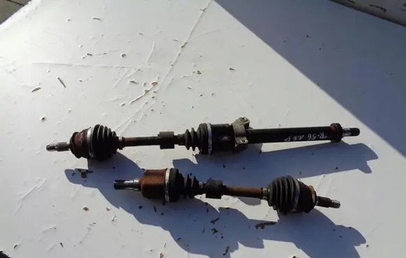 Mini One - Cooper Coupe R56 Front driveshaft