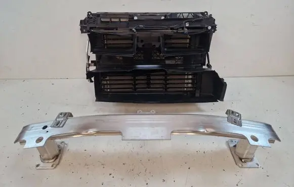 Peugeot 408 II Radiator support slam panel 9863654380