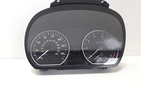 BMW 1 E81 E87 Speedometer (instrument cluster) 102496250 9110192