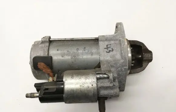 Opel Mokka Starter motor 55572439