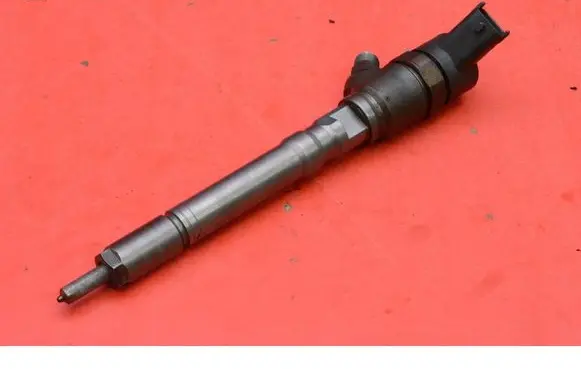 KIA Sportage Fuel injector 3380027900