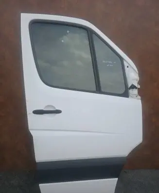 Volkswagen Crafter Front door 