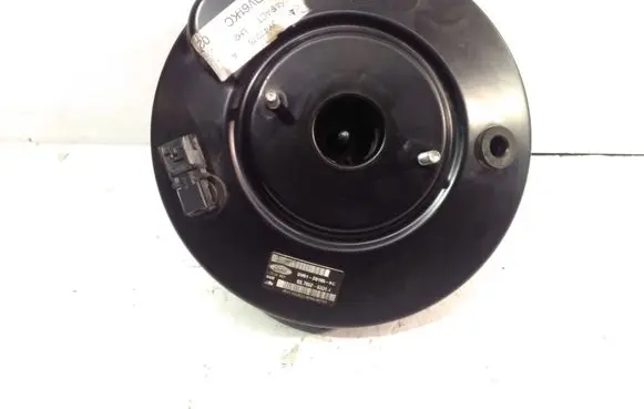 Ford C-MAX II Brake booster DV612B195KC