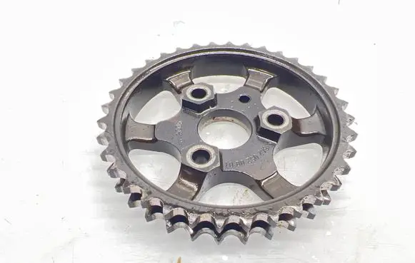 Mercedes-Benz CLS C219 Timing chain sprocket A6420520001