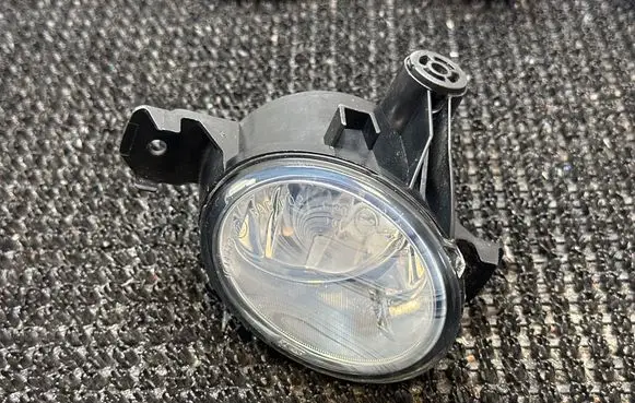 BMW X5 E70 Front fog light 89211192