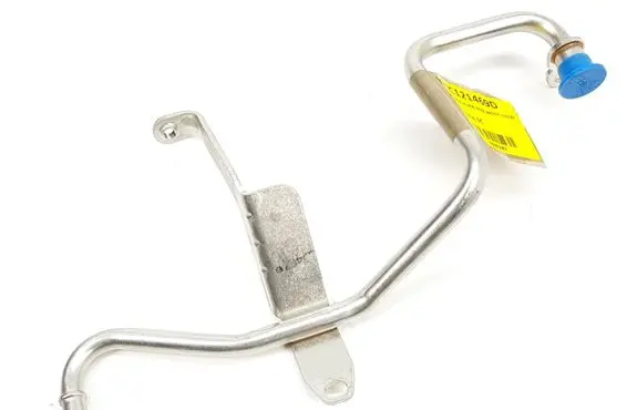 Volkswagen Jetta I Engine coolant pipe/hose 03C121469D