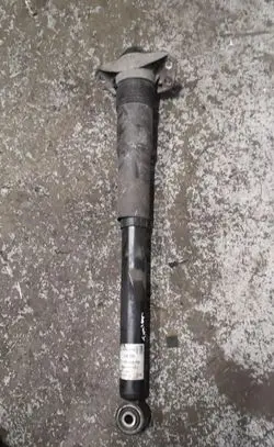 Volkswagen Touran II Rear shock absorber/damper