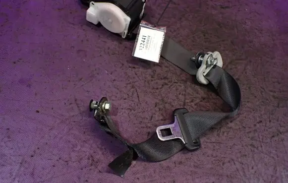 Honda Civic Front seatbelt 306613099JN7AA