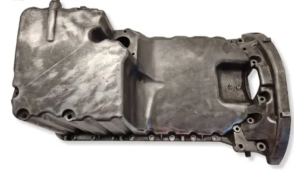 Mercedes-Benz Vito Viano W639 Oil sump R6460140402