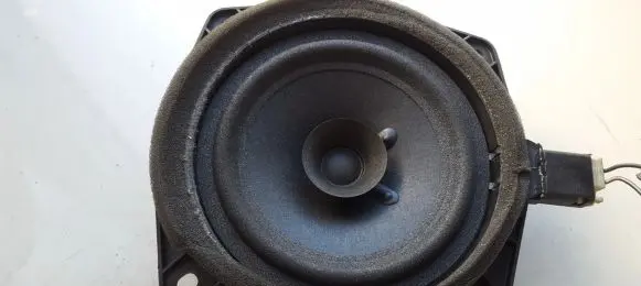 Mitsubishi Colt Front door speaker mn141417 eas13p17a6