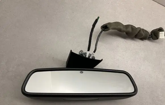 Mercedes-Benz C W204 Rear view mirror (interior) E11025902