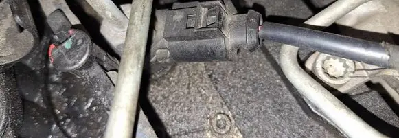 Seat Exeo (3R) Fuel injector 