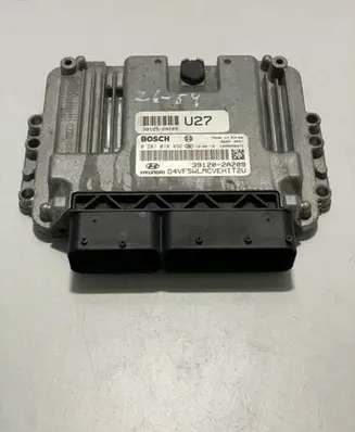 Hyundai i40 Engine control unit/module 391202A209 391252A209 0281018492