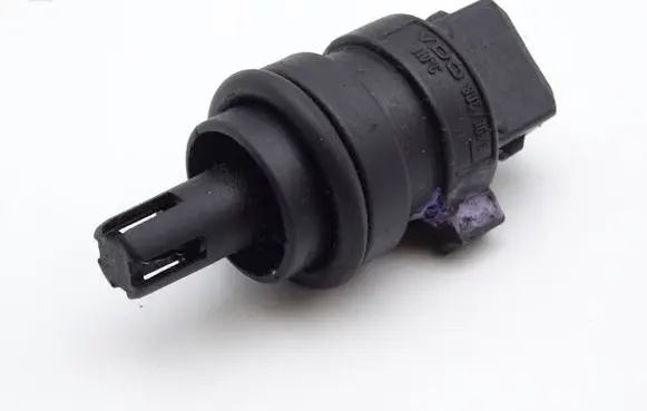Audi A4 S4 B5 8D Intake air temperature sensor 028906081