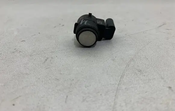 BMW 1 E81 E87 Parking PDC sensor 6935597