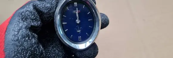 Maserati Quattroporte Clock 670025695 VN00R03