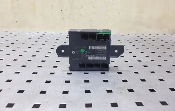 Jeep Grand Cherokee Door control unit/module 04602910AJ