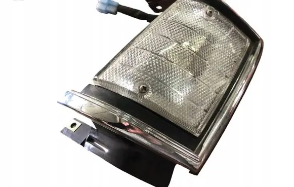 Toyota Celica A20 A30 Front fender indicator light TA40