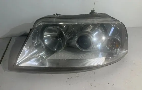 Volkswagen Sharan Headlight/headlamp 1305239194