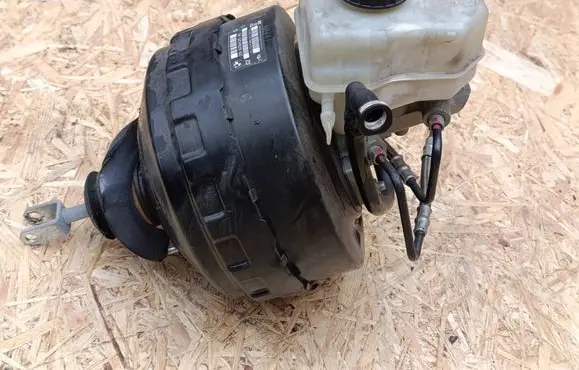 BMW 3 E90 E91 Brake booster 6764125 22527849500 2075107195