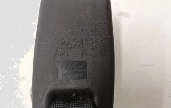 Mazda 6 Rear seatbelt buckle T86240B