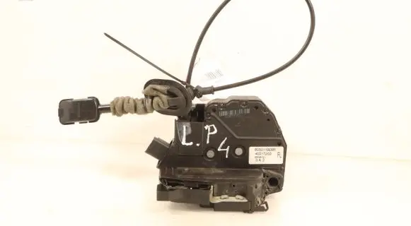 Renault Clio IV Front door lock 805011929R