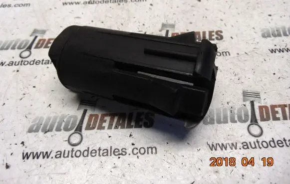 Mazda 3 I Radiator mount bracket 3M5H8125