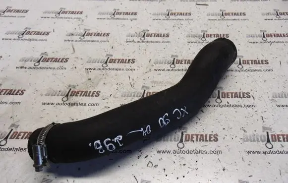 Volvo XC90 Engine coolant pipe/hose 30680914