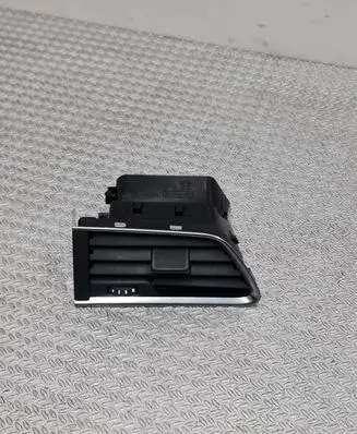 Peugeot 508 Dashboard side air vent grill/cover trim 9686457377 A1010107