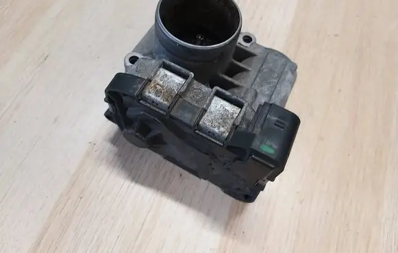 Fiat 500 Throttle body valve C14640SMF10