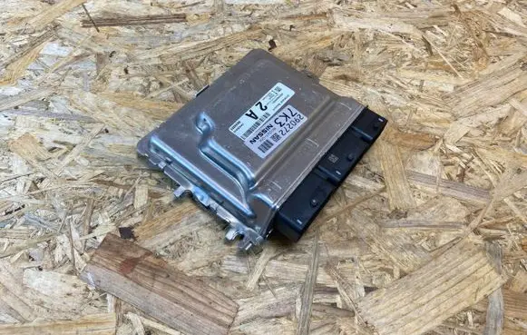 Nissan Qashqai J12 Engine control unit/module 237036UA0A