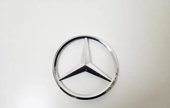 Mercedes-Benz CLS W257 Manufacturer badge logo/emblem A0998170000