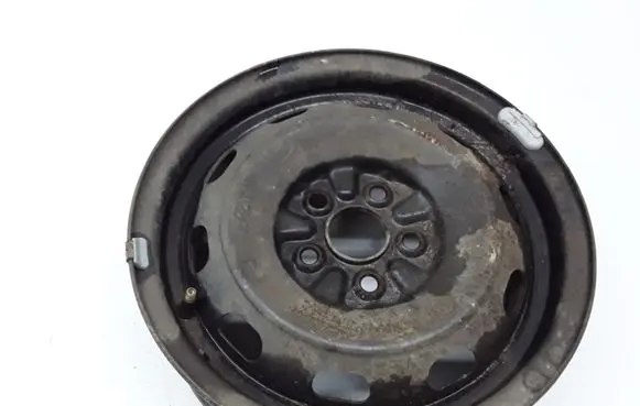 Toyota Avensis T220 R14 steel rim 
