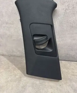 Porsche Macan (95B) (B) pillar trim (top) 95B867293