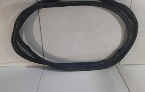 Tesla Model X Rubber seal rear door 