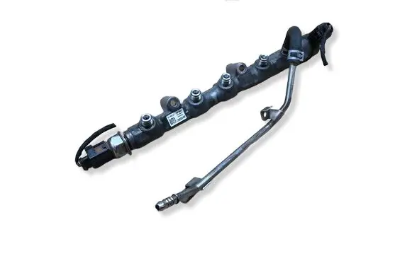 Volkswagen Polo V 6R Fuel main line pipe 057130764AB 39489267 0281006075